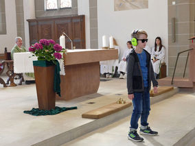 Vorstellung der Kommunionkinder in St. Crescentius (Foto: Karl-Franz Thiede)
